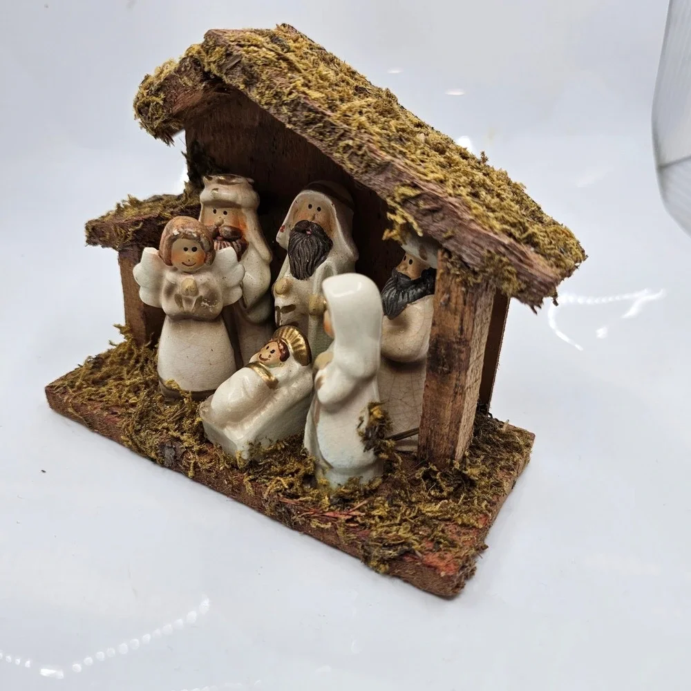 N/A miniature nativity